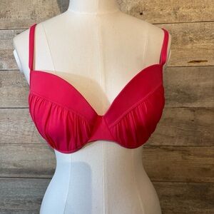 La Blanca women's fuchsia coloured underwire cup ruched bikini top 32D